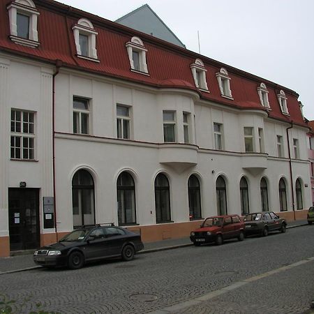 Hotel Mrazek Pardubice Eksteriør billede