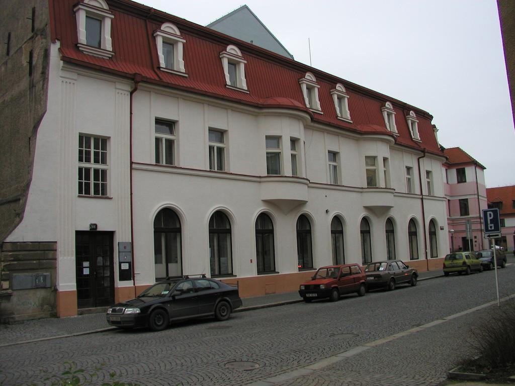 Hotel Mrazek Pardubice Eksteriør billede