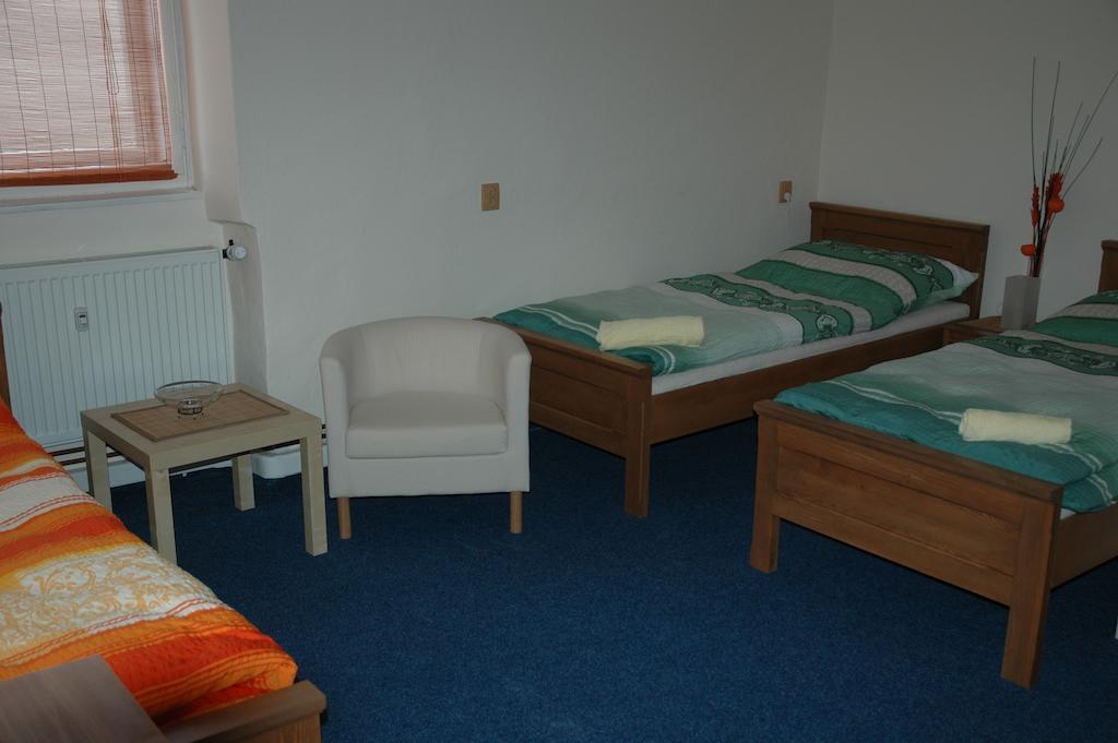 Hotel Mrazek Pardubice Værelse billede